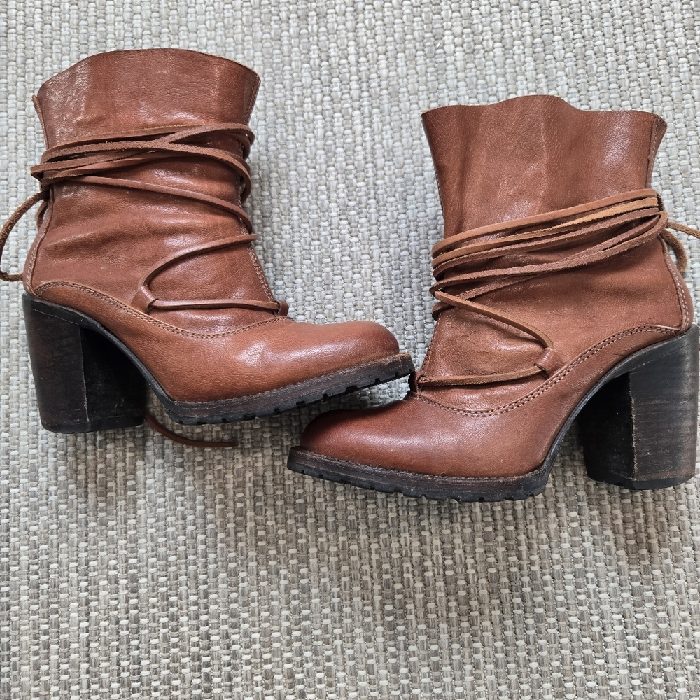 Freebird Jumpn Cognac Brown Leather Tie Heeled Ankle Bootie size 8 - Picture 8 of 15